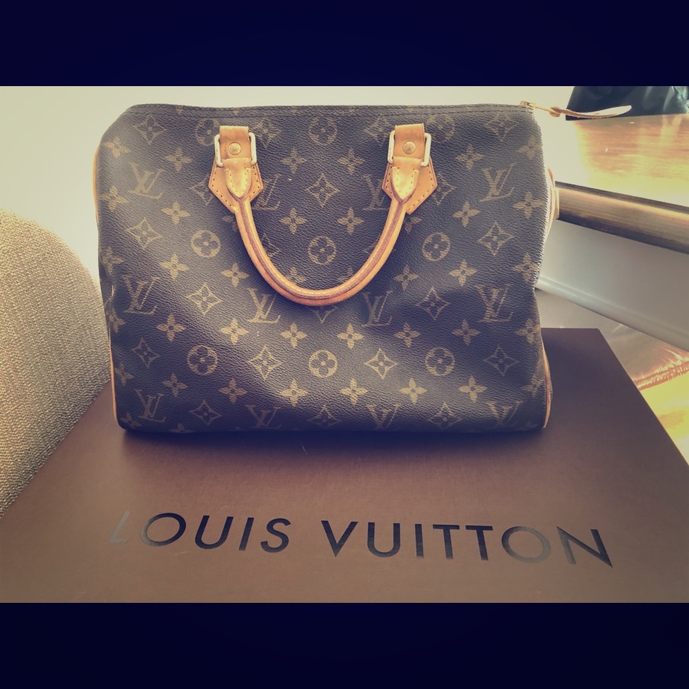 Authentic Louis Vuitton speedy 30
